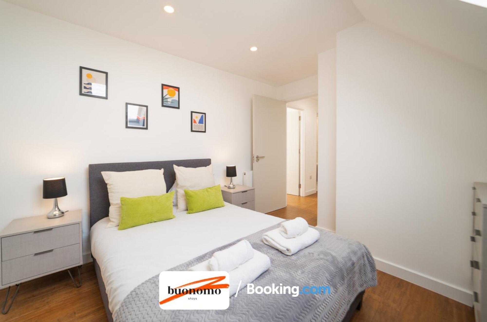Two Bedroom Apartment At Buonomo Stays Short Lets & Serviced Accommodation Лондон Екстер'єр фото
